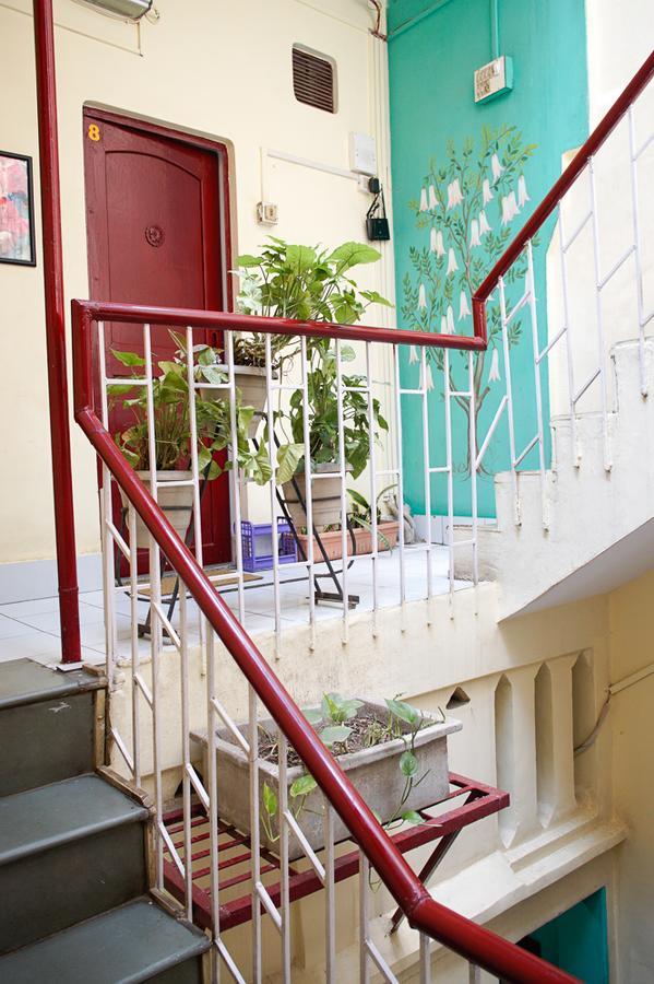 Brown Bread Bakery Guest House Varanasi Exteriör bild